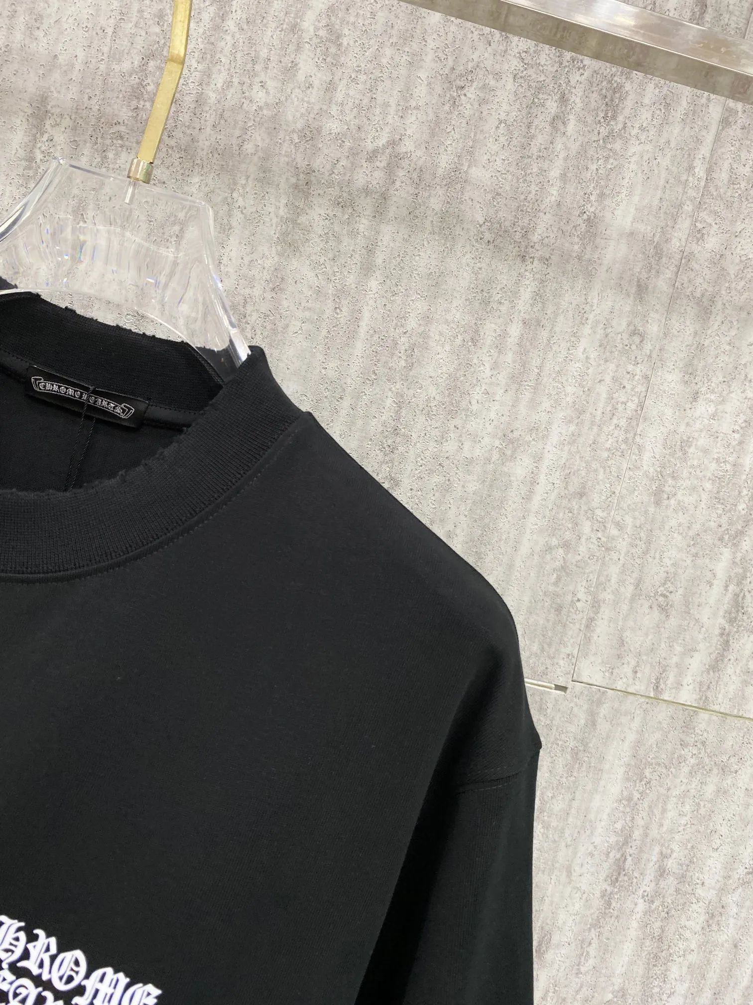 2026ss ， logo 32 𝐂𝐎𝐋𝐎𝐔𝐑：White Black 𝐒𝐈𝐙𝐄：S m L XL 110